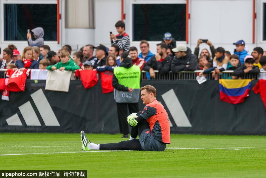 季的表现让, 守护神 季的表现让, 守护神