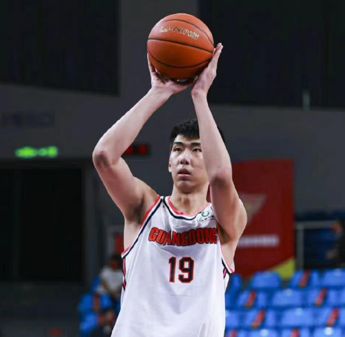 在之前夏季 在之前夏季