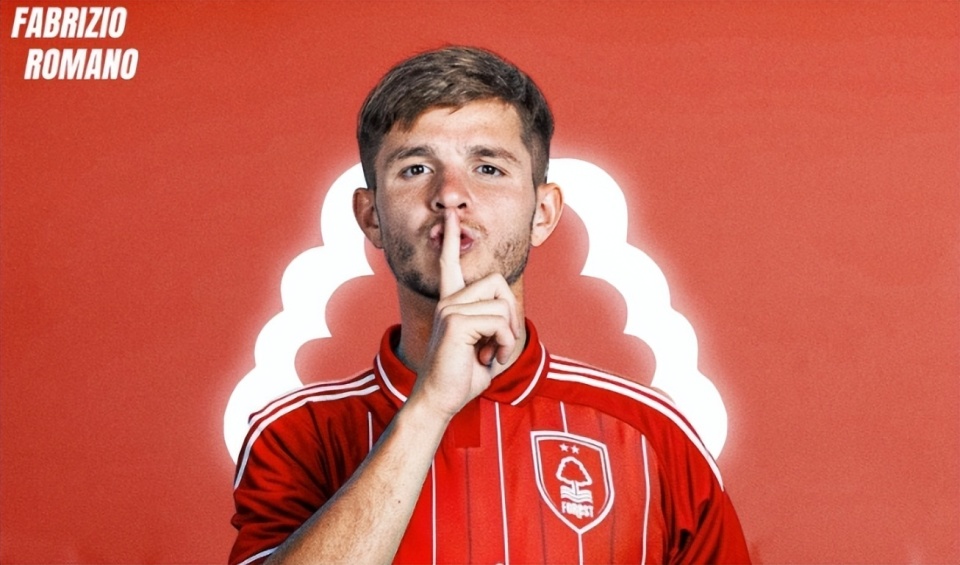 OOfJY, 的转会策略